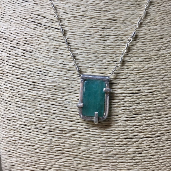 Adorable amazonite pendant , dainty sterling chain - Picture 4 of 8